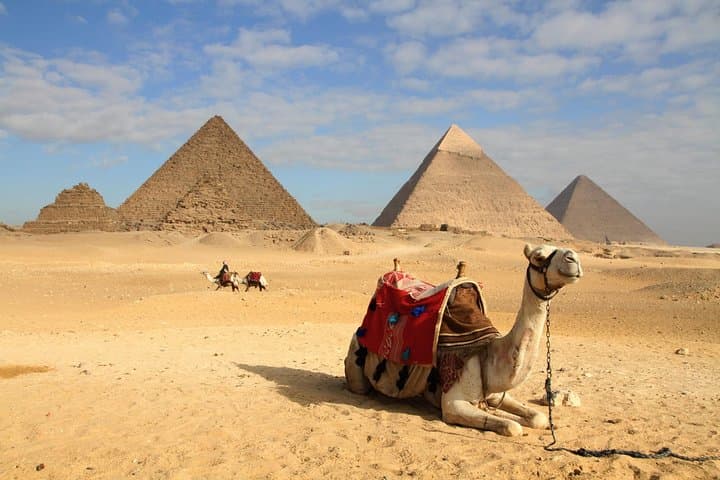 Cairo 2-Day Short Break: Pyramids, Egyptian Museum & Nile Cruise photo 3