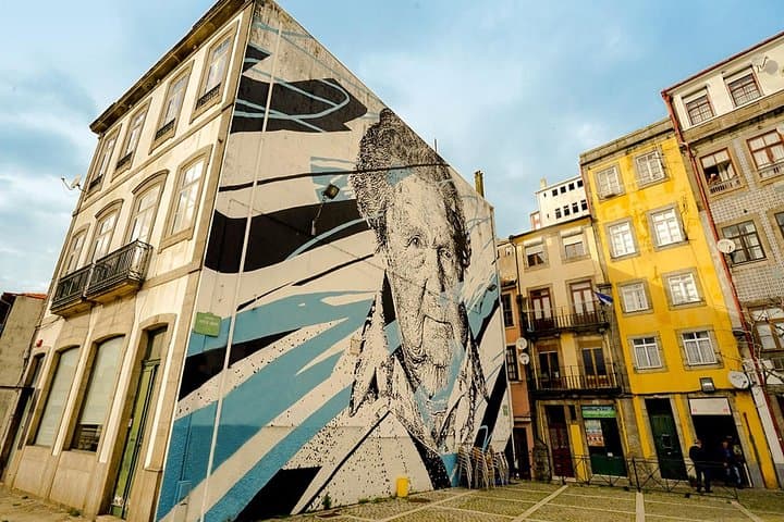 Porto Private e-Bike Tour — Historic Center, Luis I Bridge & Palácio de Cristal photo 2