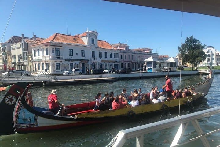 Aveiro and Coimbra Day Trip from Lisbon: Canals, University Halls and Seaside Salt Pans photo 3