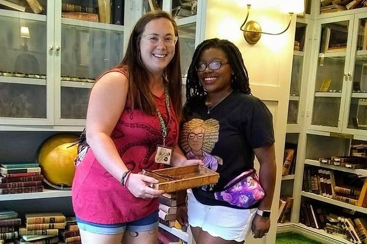 Savannah History, Coffee & Chocolate Walking Tour — Squares, Stories, and Tastes