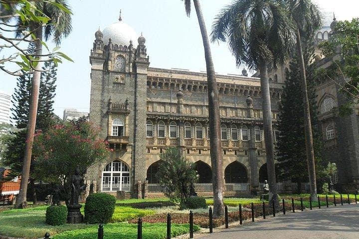 Mumbai One-Day Sightseeing Tour with Elephanta Caves, Gateway of India & Mani Bhavan photo 6