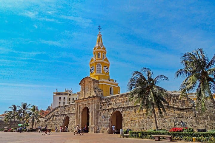 Private Cartagena Sightseeing: Tailored Walking Tour of the Walled City and Fortresses photo 5