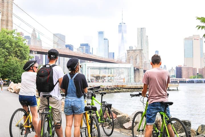 Manhattan and Brooklyn Bridge Bike Rental: Self-Guided Ride from Chambers Street photo 3