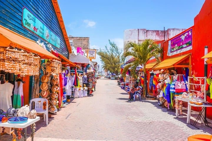 Catamaran Day Trip to Isla Mujeres from Cancun — Open Bar, Snorkel & Playa Norte photo 3