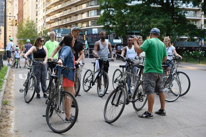 Guided Bike Tour of Central Park: 2-Hour Route, Tips & What to Expect photo 4