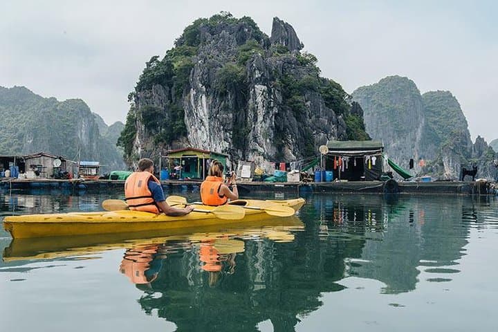 Hanoi to Halong Bay: 5-Day Hoa Lu & Tam Coc Cultural Cruise Tour photo 4