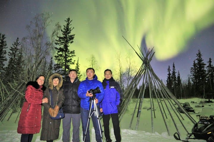 Northern Lights Tour Yellowknife - Ingraham Trail Aurora Photography Tour