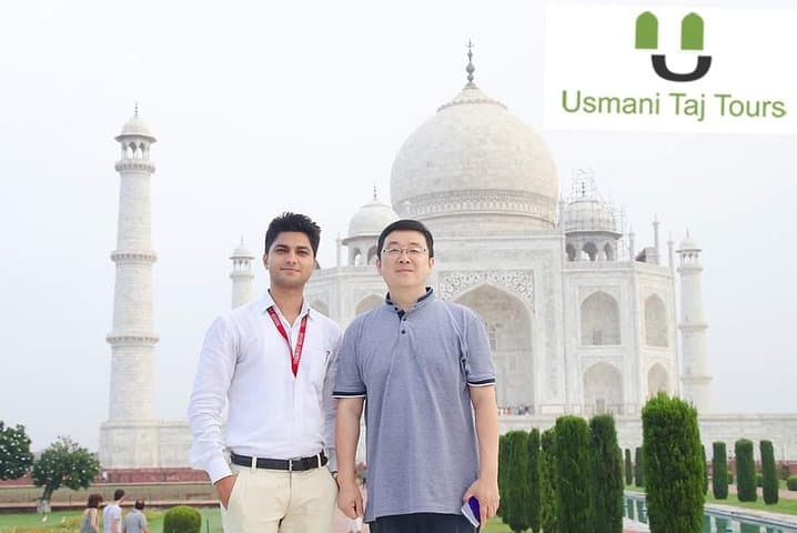 Taj Mahal Day Trip by High-Speed Train: Private Guided Tour from Delhi photo 4