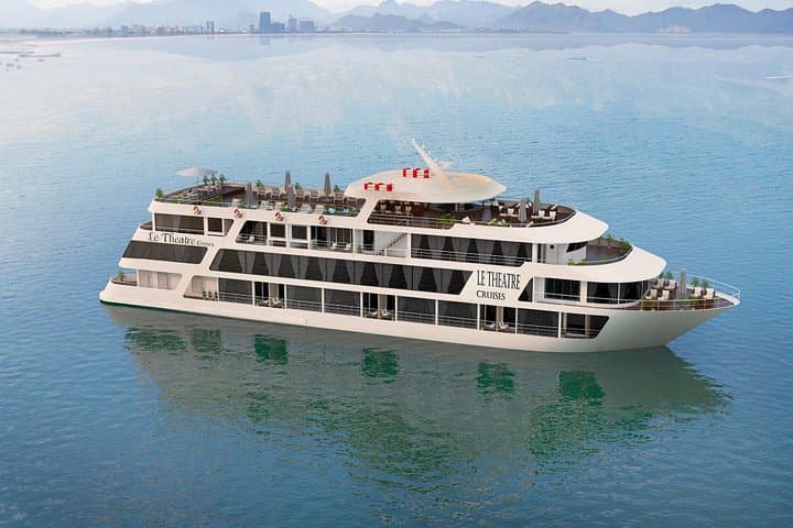 Halong Le Theatre Cruise: 3-Day Luxury Sailing Through Lan Ha & Ha Long Bay photo 2