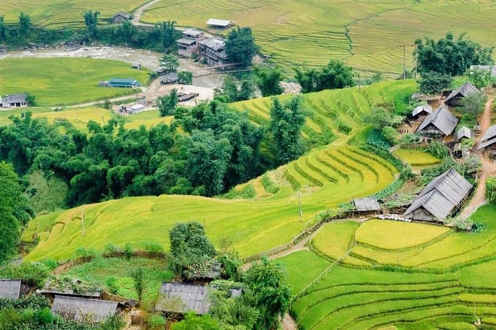8-Day North Vietnam Adventure: Hanoi, Ninh Binh, Sapa & Halong Bay photo 2