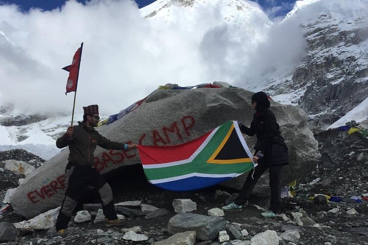 Short Everest Base Camp Trek: 10-Day Route to Everest Base Camp & Kala Patthar photo 2