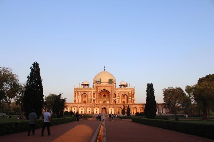 Delhi UNESCO World Heritage Sites: Full-Day Private Tour of Qutub Minar, Humayun's Tomb & Red Fort