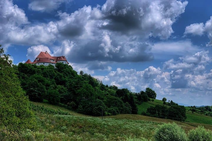 Day Trip from Zagreb: Trakošćan, Veliki Tabor & Kumrovec Castles photo 5