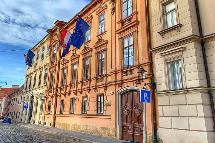 Zagreb in a Day: Upper Town Walk and Cable Car to Medvednica photo 3