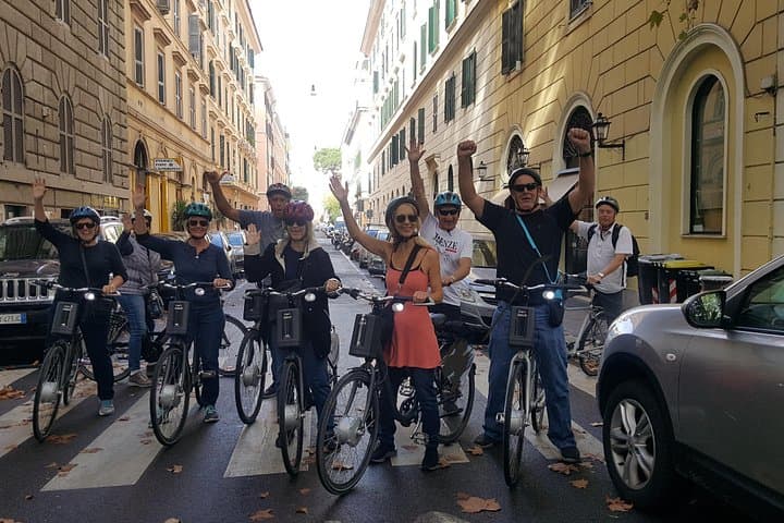Rome 24-Hour Bike Rental — Explore the Historic Center by Bicycle photo 4