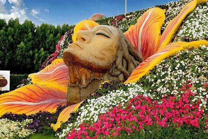 Dubai Miracle Garden Tour: Tickets, Transfers & 3‑Hour Visit Guide photo 3