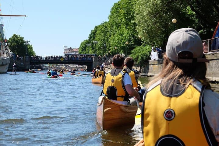 Cedar Canoe Tour in Klaipeda: Paddle Meridianas & Old Fortifications photo 4