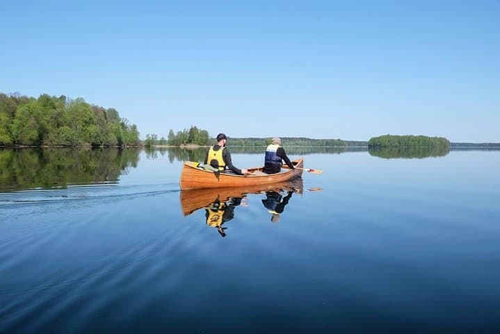 Guided Cedar Canoe Tour on Lake Plateliai — Crystal-Clear Paddling & Picnic photo 5