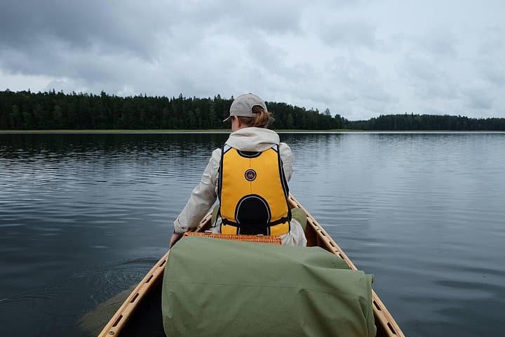 Guided Cedar Canoe Tour on Lake Plateliai — Crystal-Clear Paddling & Picnic photo 6