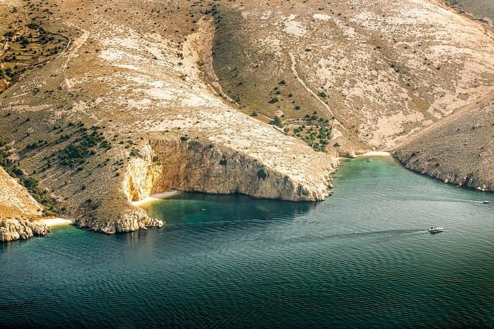Private Wild Bays Boat Trip with Captain Bobo — Secluded Beaches & Snorkeling on Krk photo 4
