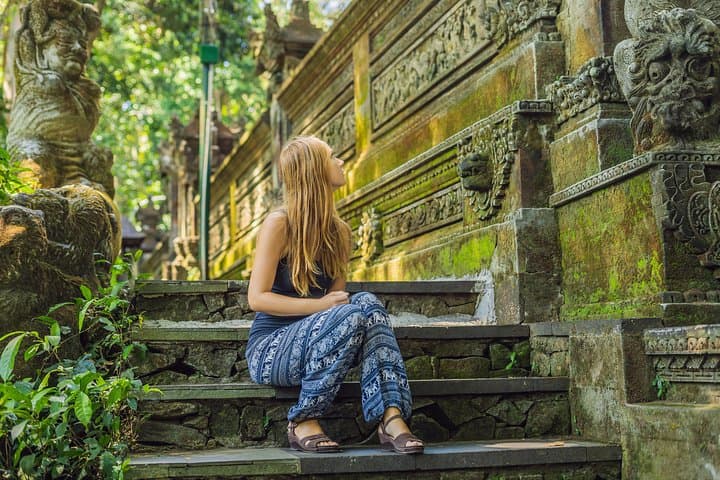 Ubud Full-Day Tour: Monkey Forest, Tegalalang & Tukad Cepung Waterfall photo 4