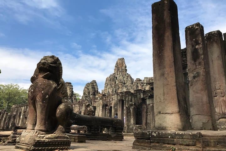 Three-Day Private Circuit: Angkor Wat, Temples & Tonle Sap Floating Village photo 4