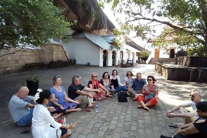 Kandy to Mirissa Private Transfer via Peradeniya Botanical Gardens photo 5