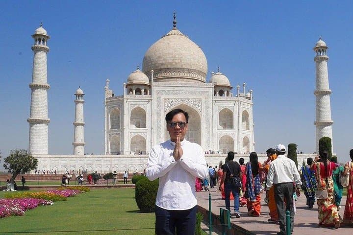 Sunrise at the Taj Mahal: Private Agra Day Tour from New Delhi photo 5