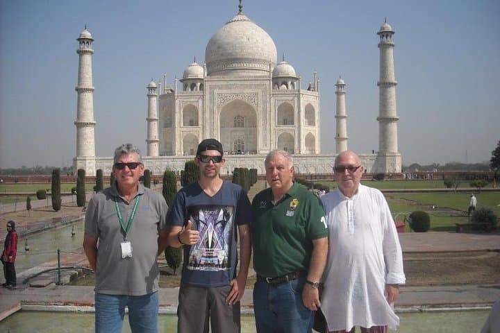 Sunrise at the Taj Mahal: Private Agra Day Tour from New Delhi photo 6