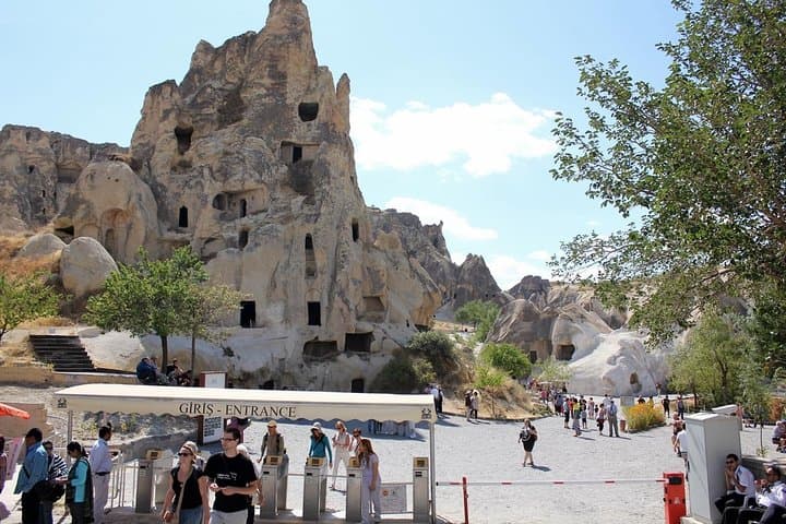 North Cappadocia Red Tour: Göreme to Avanos, Pasabag & Zelve in a Day photo 4