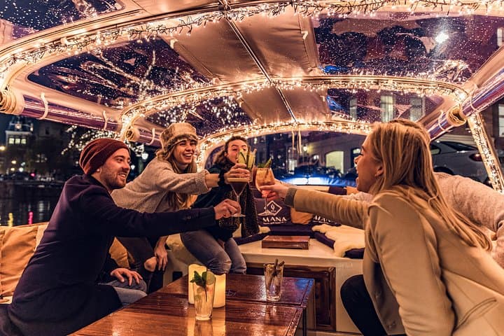 Evening Electric Canal Cruise in Amsterdam: 2-Hour Guided Tour with Onboard Bar photo 1