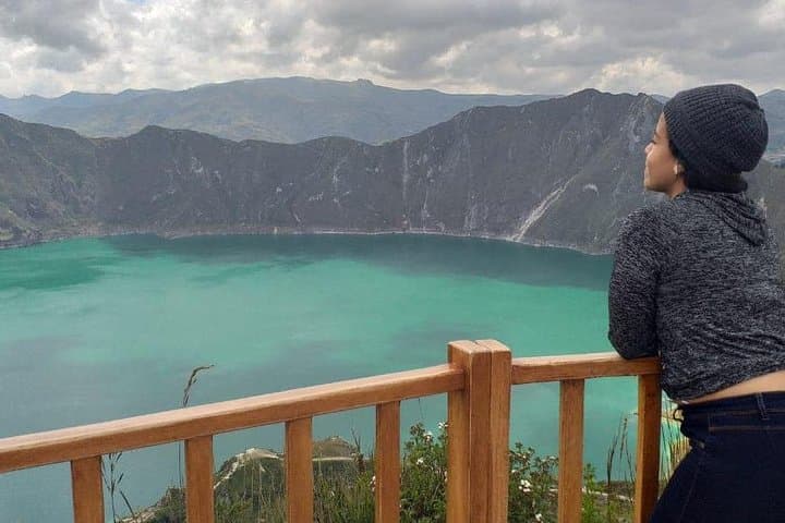 Quito to Baños: Quilotoa, Cotopaxi & Jungle Multi-Day Adventure photo 3