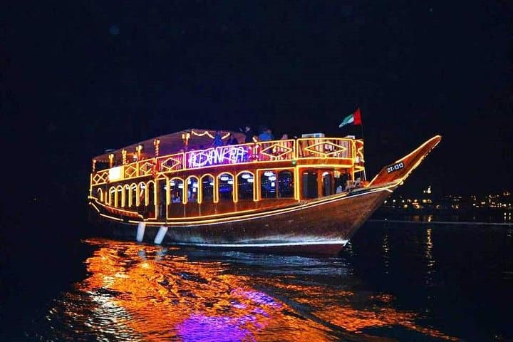 Dhow Dinner on Dubai Creek: Al Seef Night Cruise with Buffet & Live Show
