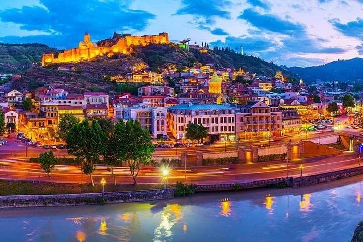 Tbilisi & Mtskheta Day Tour: Hilltop Churches, Sulphur Baths & River Confluence Views