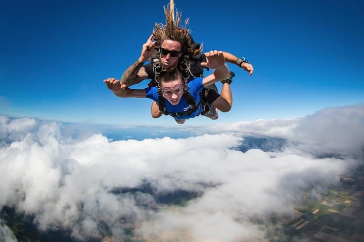 Tandem Skydive Over Cairns: Reef and Rainforest from 15,000 ft photo 3