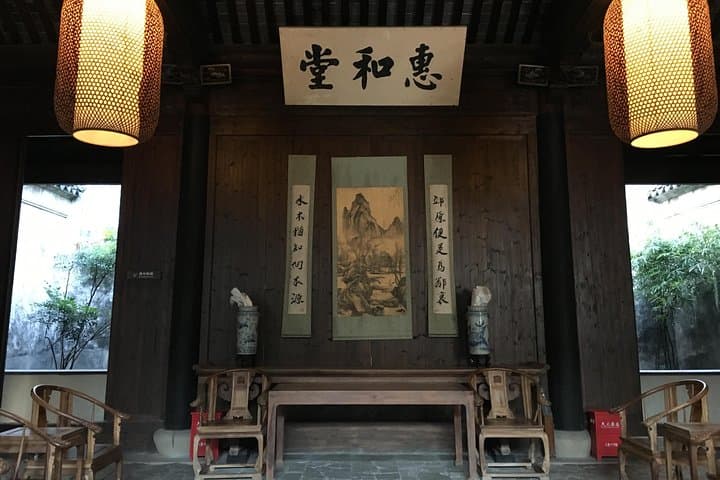 Hike Twenty-Four Bend & Luxiang Ancient Village: Taihu Lake Day Trek from Suzhou photo 5