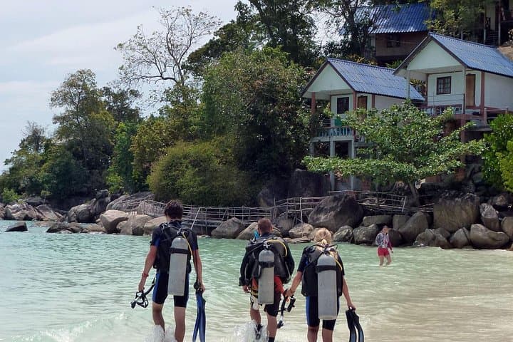 Discover Scuba Diving on Koh Lipe: Beach-Based Intro Dives in the Andaman Sea photo 2