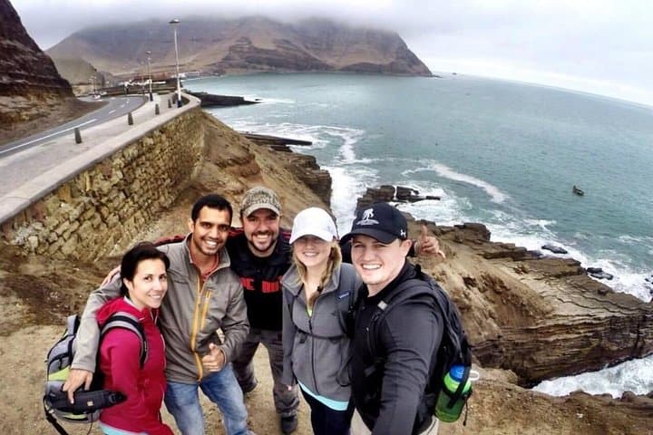 Guided Bike Tour of San Isidro, Miraflores & Barranco — Lima Coastal Ride photo 2