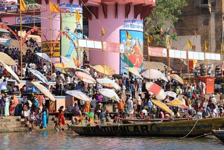 Varanasi Day Tour with Same-Day Flights from Mumbai: Sunrise Ganges Boat & Aarti photo 4