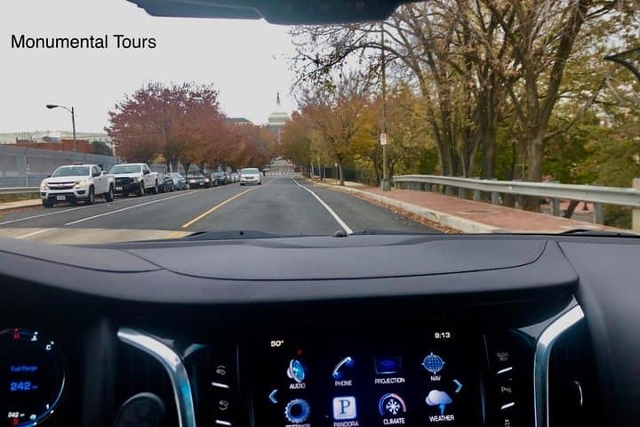 Private Chauffeured Washington DC Monuments Tour by SUV — 3-Hour Night & Day Options photo 3