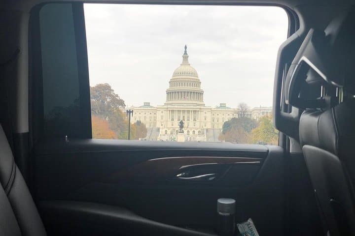 Private Chauffeured Washington DC Monuments Tour by SUV — 3-Hour Night & Day Options