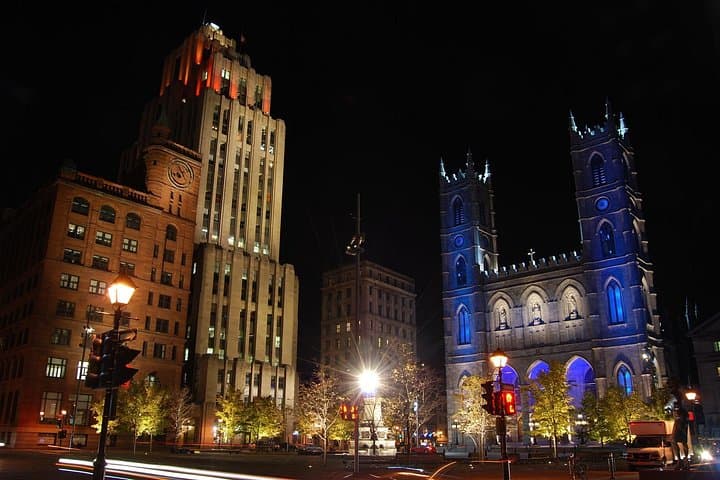 Montreal After Dark: 3-Hour Night Tour of Mount Royal, Old Montreal & Jacques Cartier Bridge photo 4