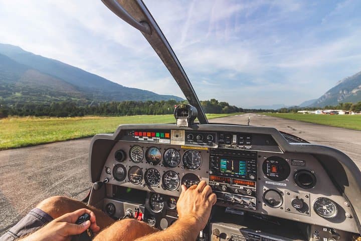 Private Plane Sightseeing Over Lyon - Scenic Flights from Lyon-Bron photo 5