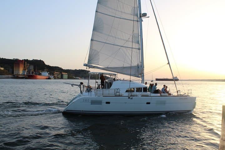 Lisbon Private Catamaran Brunch: Open-Bar Sail Along the Tagus photo 3