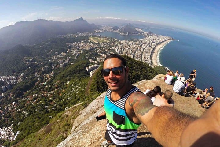 Two Brothers Hike & Vidigal Favela Tour: Views from Morro Dois Irmãos photo 2