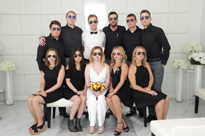 Modern Las Vegas Chapel Wedding at Paradise Wedding Chapel — Quick Guide for Couples photo 6