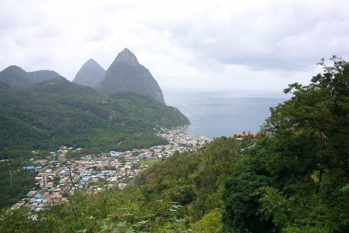 Soufrière Private Tour: Pitons, Diamond Falls & Drive-Through Volcano photo 4