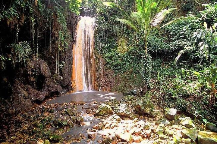 Soufrière Private Tour: Pitons, Diamond Falls & Drive-Through Volcano photo 5