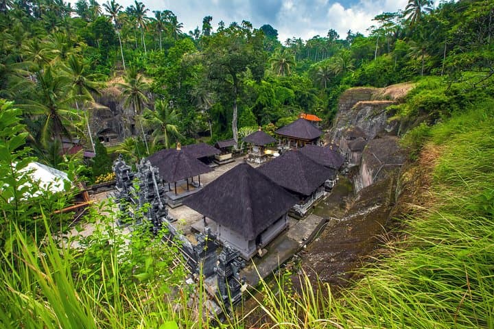 Ubud Temples, Rice Terraces & Monkey Forest: Private Full-Day Bali Tour photo 2