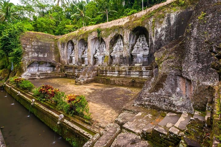 Ubud Temples, Rice Terraces & Monkey Forest: Private Full-Day Bali Tour photo 3